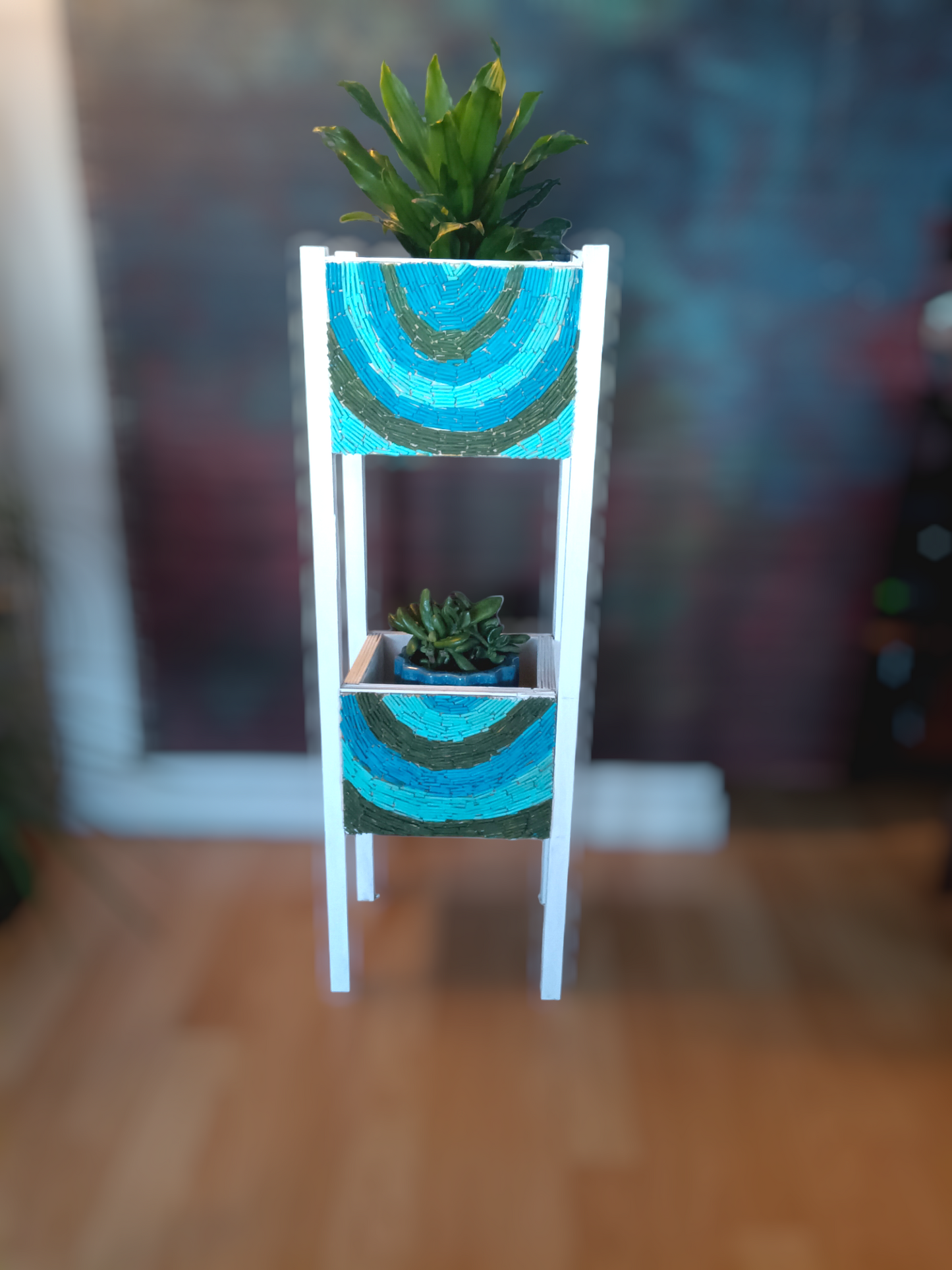 Summer Breeze Plant stand